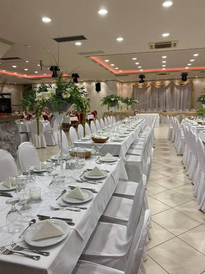سيمي Opera House Hotel المظهر الخارجي الصورة