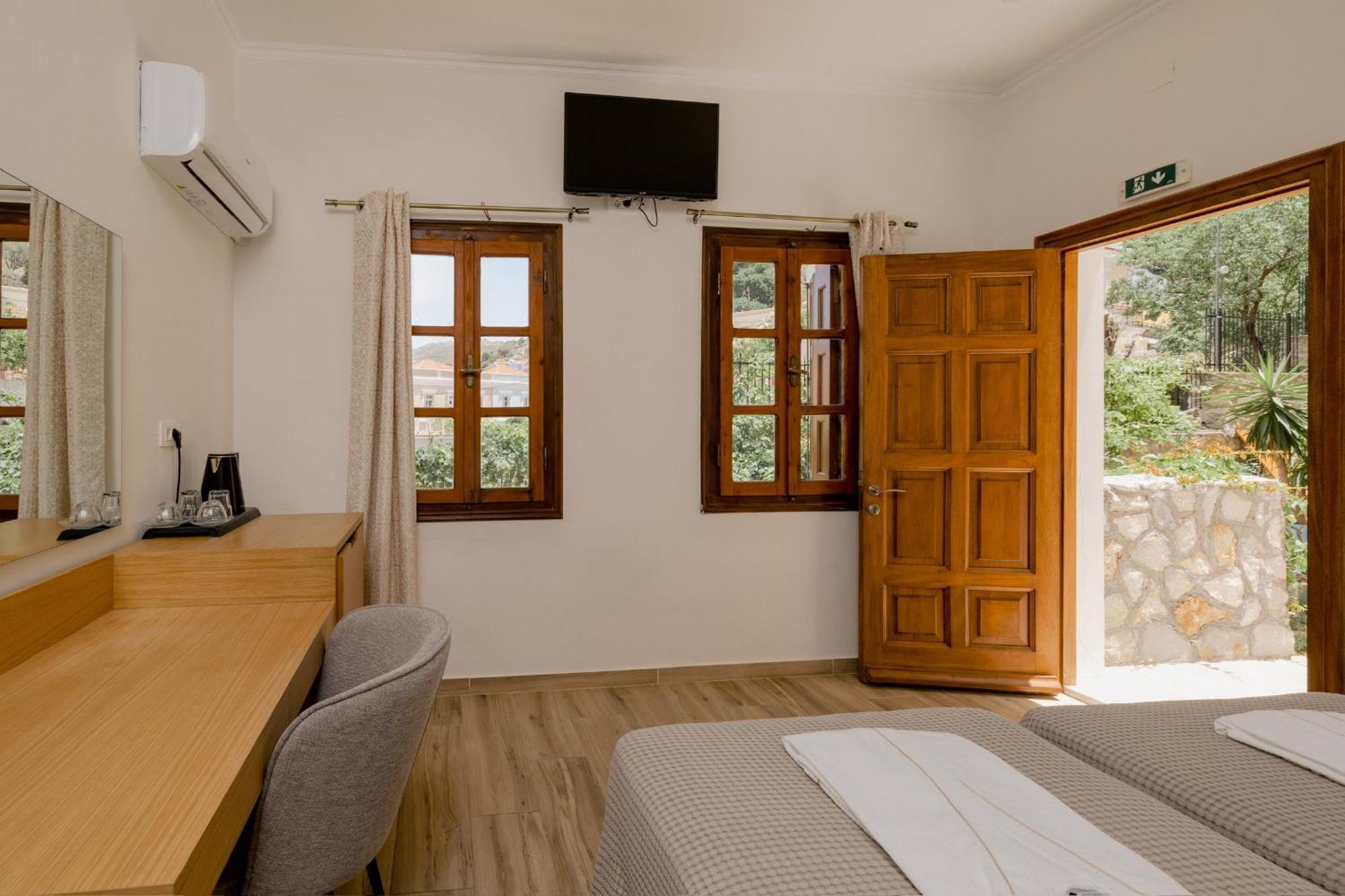 سيمي Opera House Hotel المظهر الخارجي الصورة