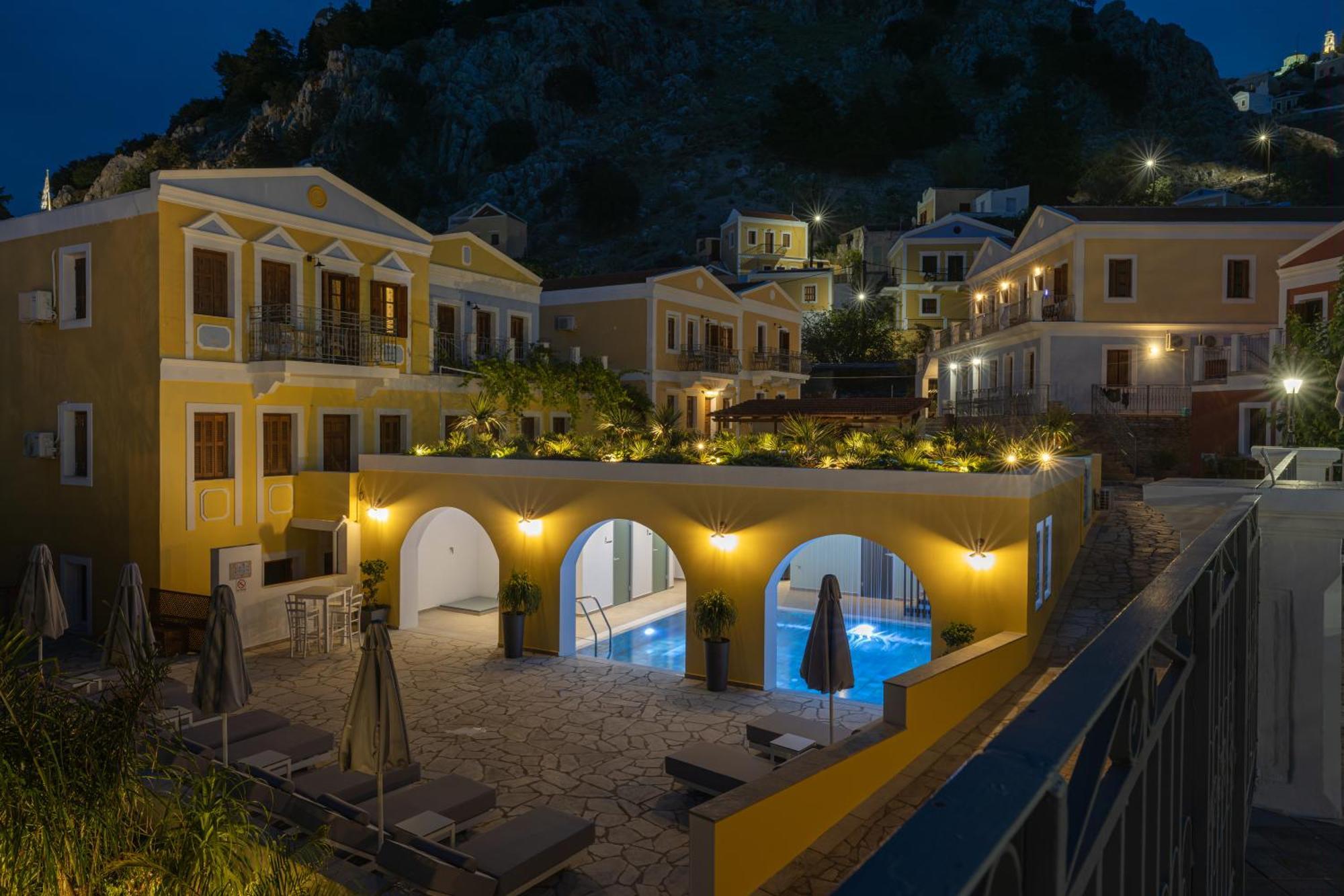 سيمي Opera House Hotel المظهر الخارجي الصورة