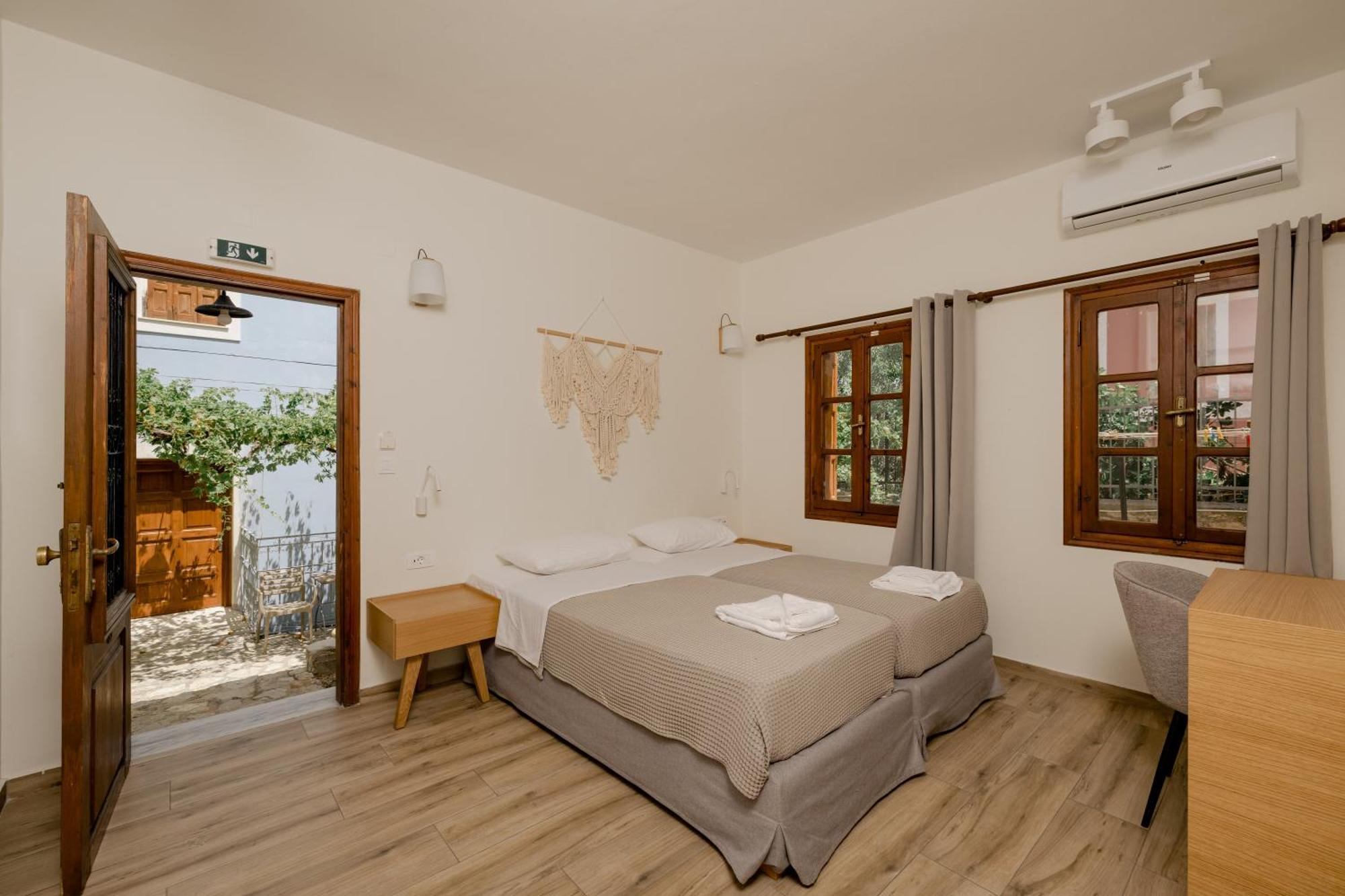 سيمي Opera House Hotel المظهر الخارجي الصورة